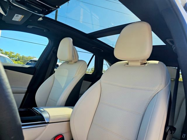 Certified 2025 Mercedes-Benz GLC 300 4MATIC image 20