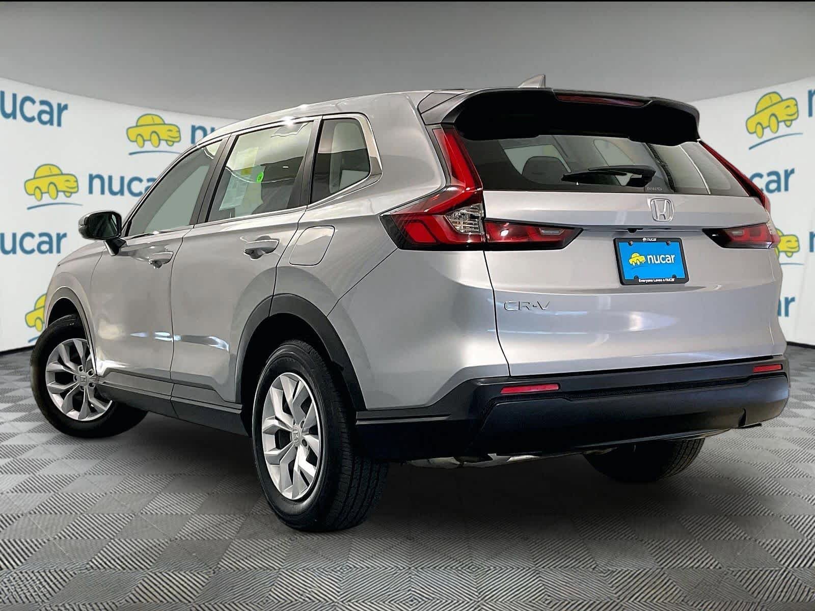 Used 2024 Honda CR-V LX image 4