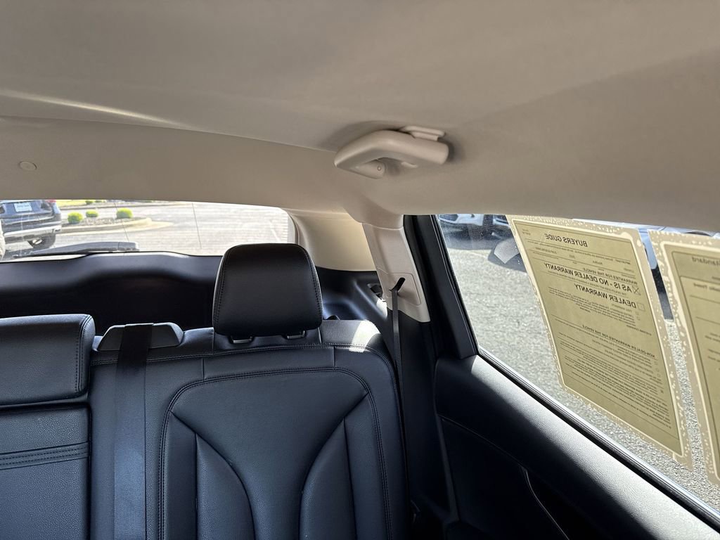 Used 2023 Lincoln Nautilus FWD w/ Premium Package image 12