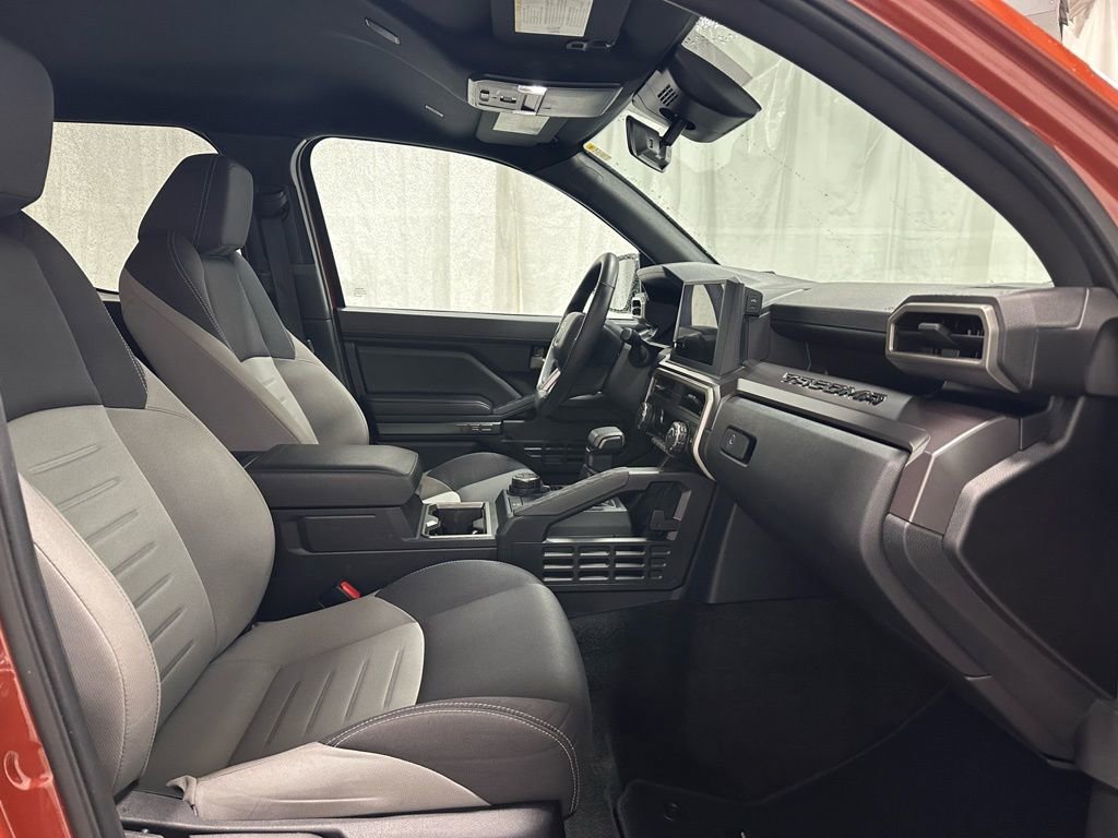 Used 2025 Toyota Tacoma TRD Off-Road image 58