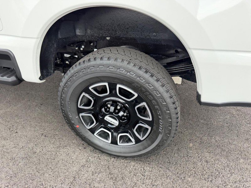New 2026 Ford F250 Platinum image 8