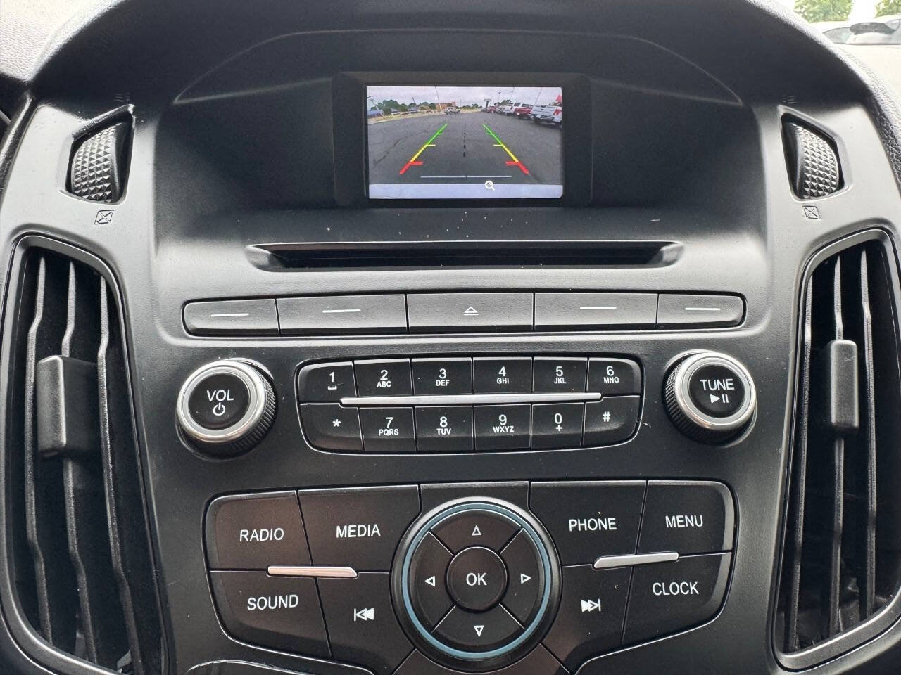 Used 2015 Ford Focus S FWD image 26