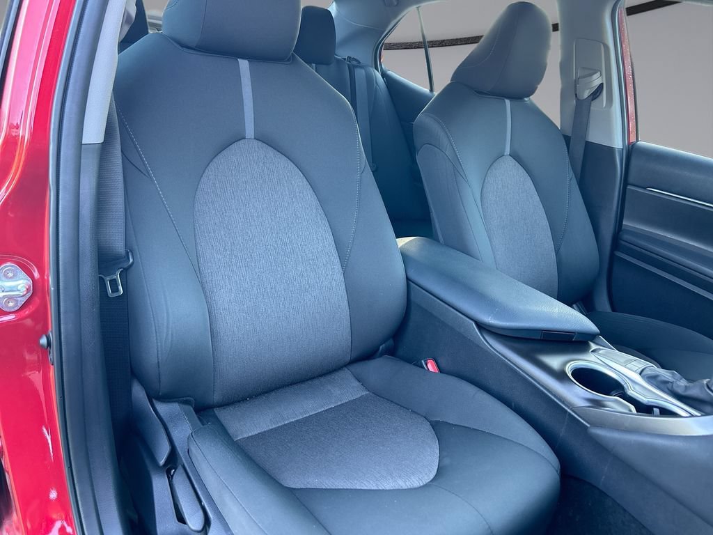 Used 2023 Toyota Camry LE FWD image 29