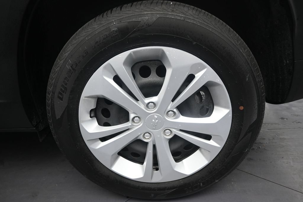 Used 2024 Chevrolet Trax LS FWD image 10
