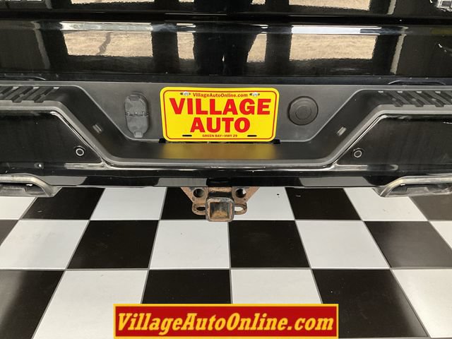 Used 2019 Chevrolet Silverado 1500 High Country w/ Technology Package AWD/4WD image 31