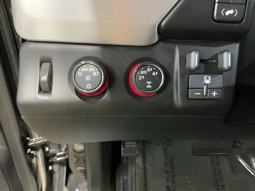 Used 2015 GMC Yukon XL SLT w/ Open Road Package image 13