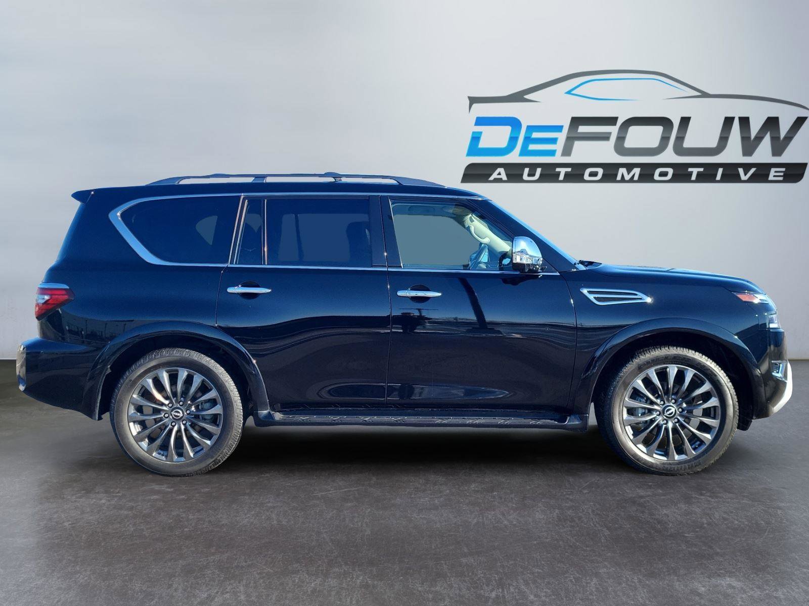 Used 2023 Nissan Armada Platinum w/ Captain's Chairs Package AWD/4WD image 2