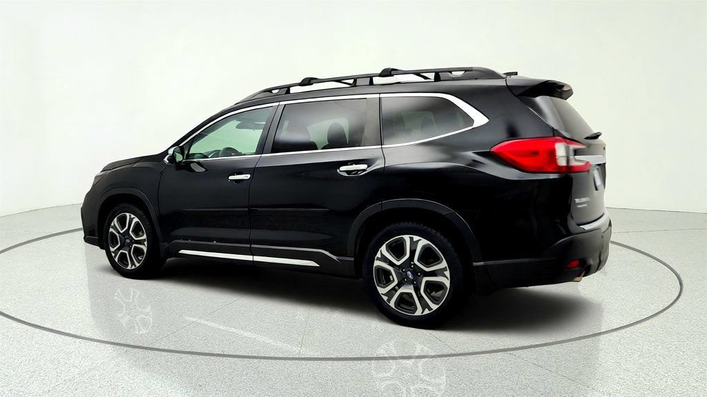 Used 2023 Subaru Ascent Touring AWD/4WD image 7