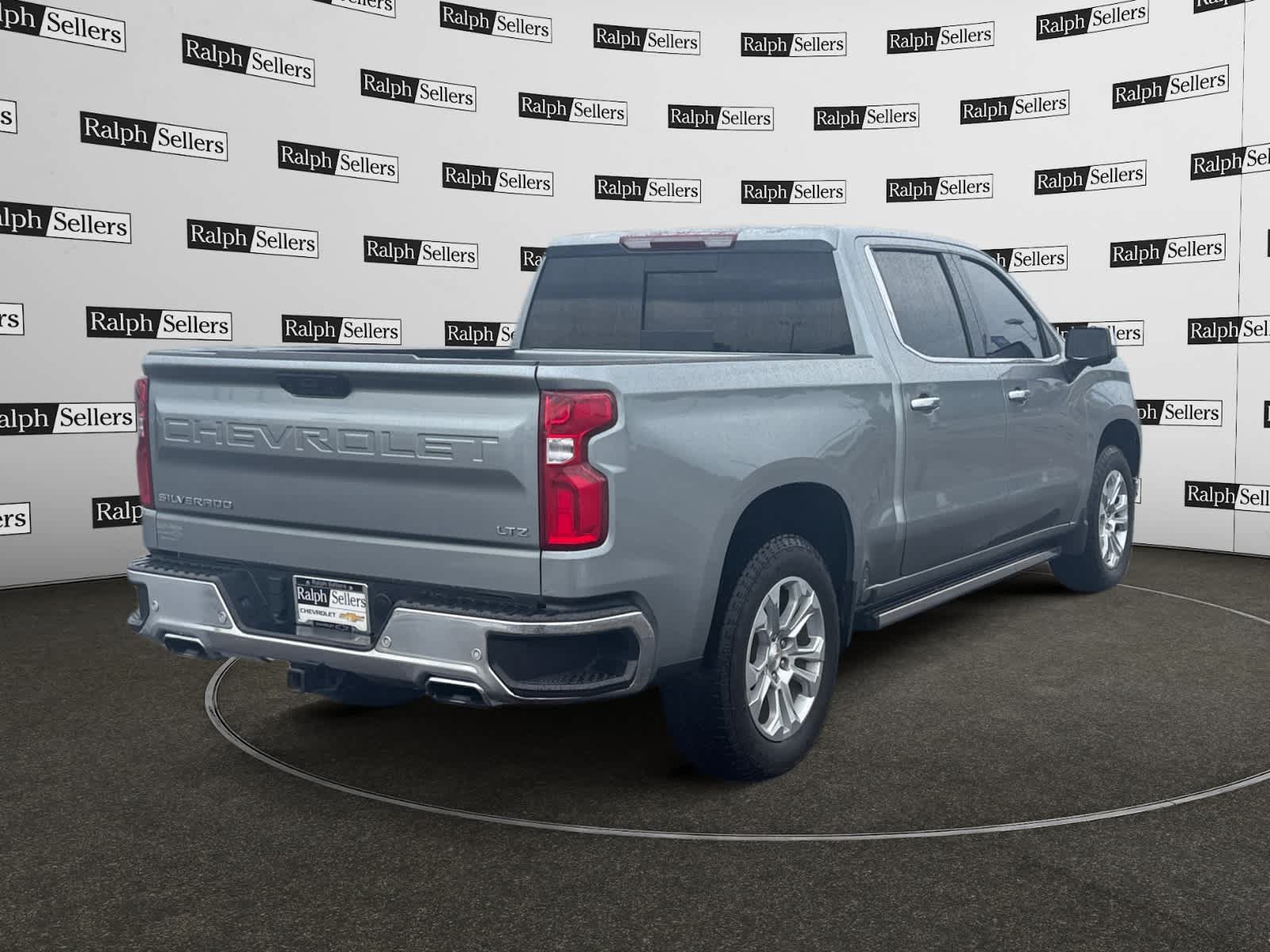 Used 2026 Chevrolet Silverado 1500 LTZ w/ Z71 Off-Road Package AWD/4WD image 6
