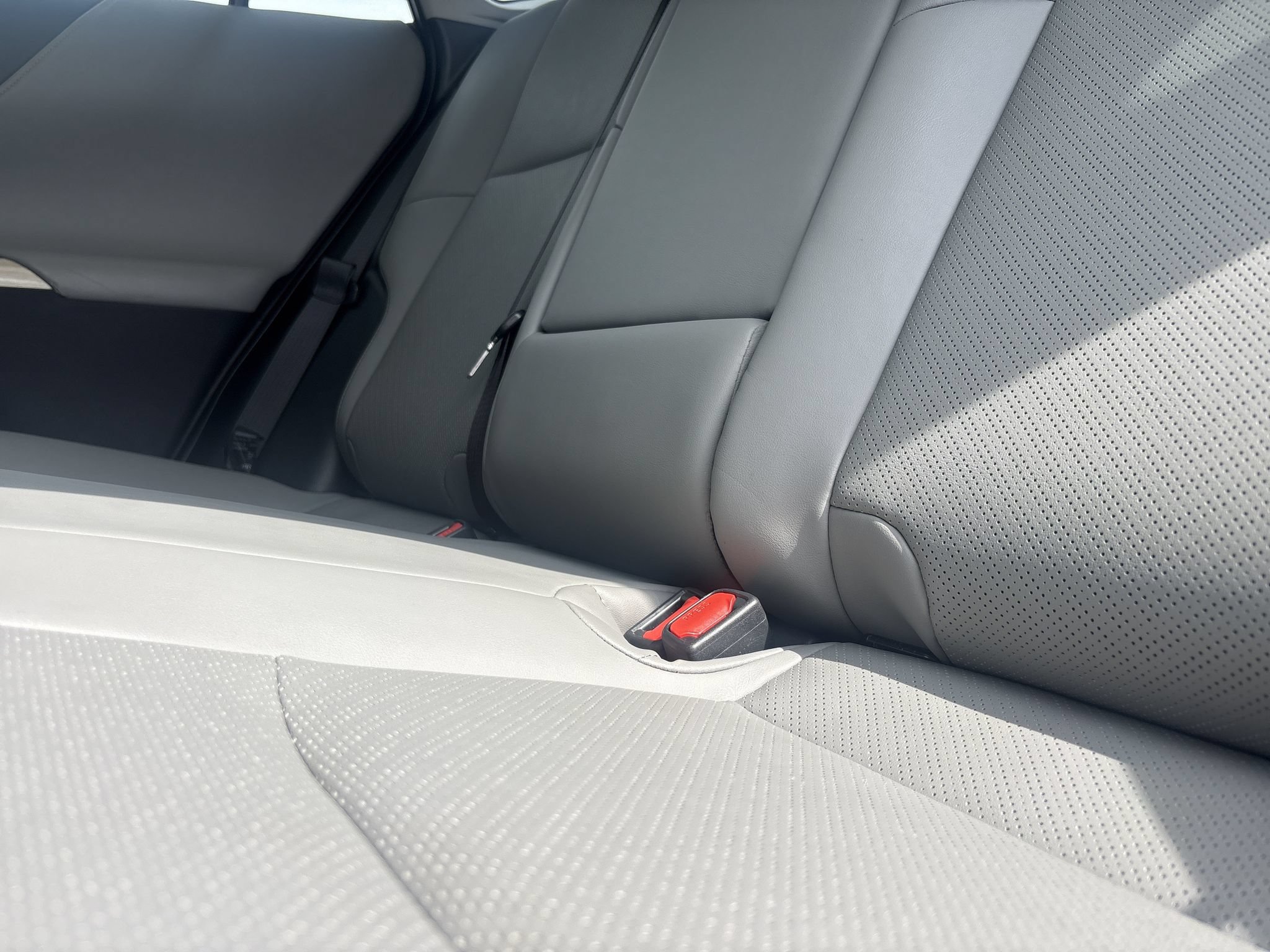 Used 2024 Toyota Venza Limited AWD/4WD image 19