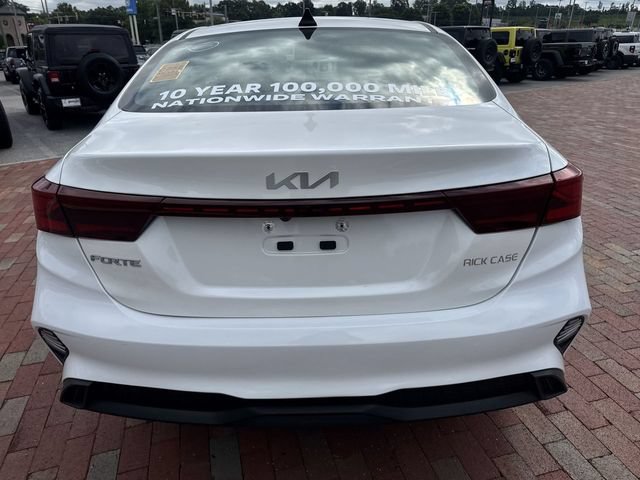 Used 2023 Kia Forte LXS FWD image 9
