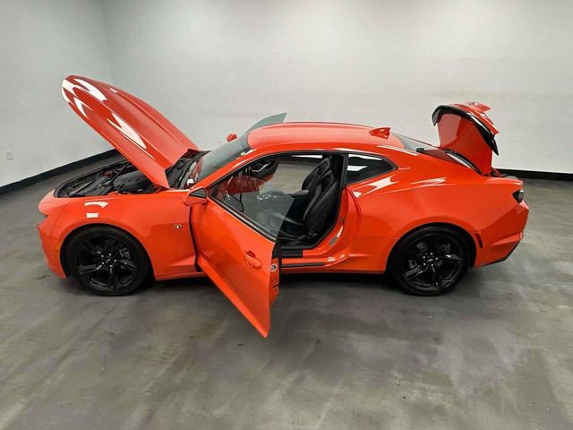 Used 2021 Chevrolet Camaro LT w/ RS Package RWD image 41