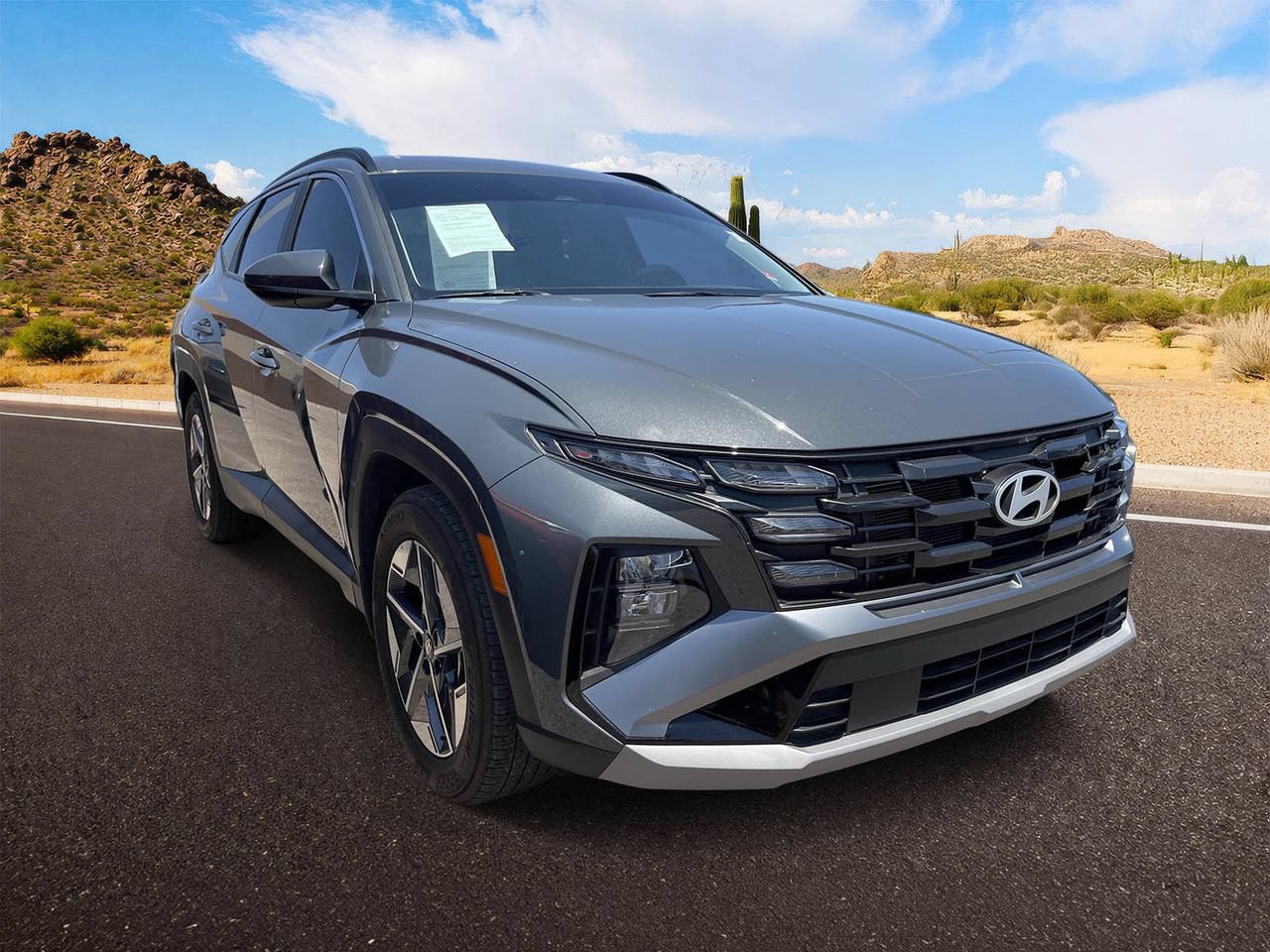 Used 2025 Hyundai Tucson SEL FWD image 1