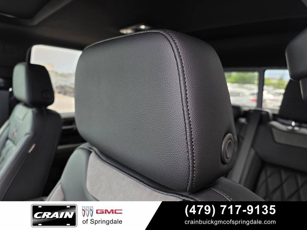 New 2026 GMC Sierra 1500 AT4 w/ AT4 Premium Package AWD/4WD image 23