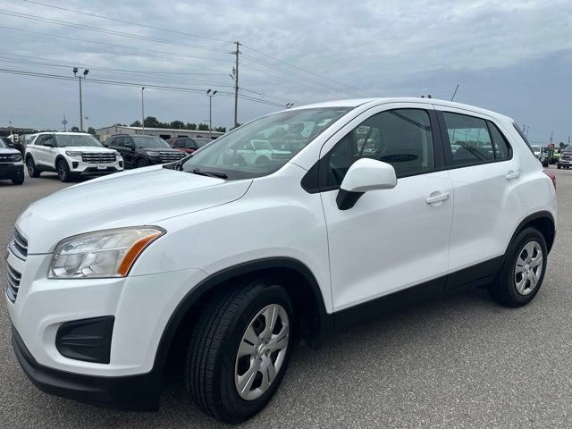 Used 2015 Chevrolet Trax LS FWD image 27