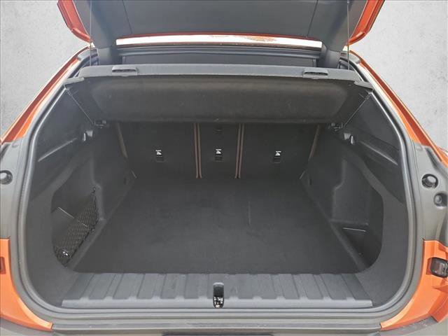 Used 2025 BMW X2 xDrive28i image 6