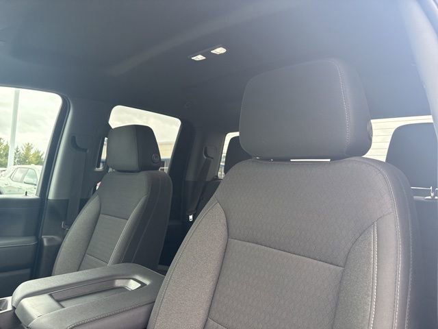 Used 2022 GMC Sierra 2500 SLE w/ SLE Value Package; image 10