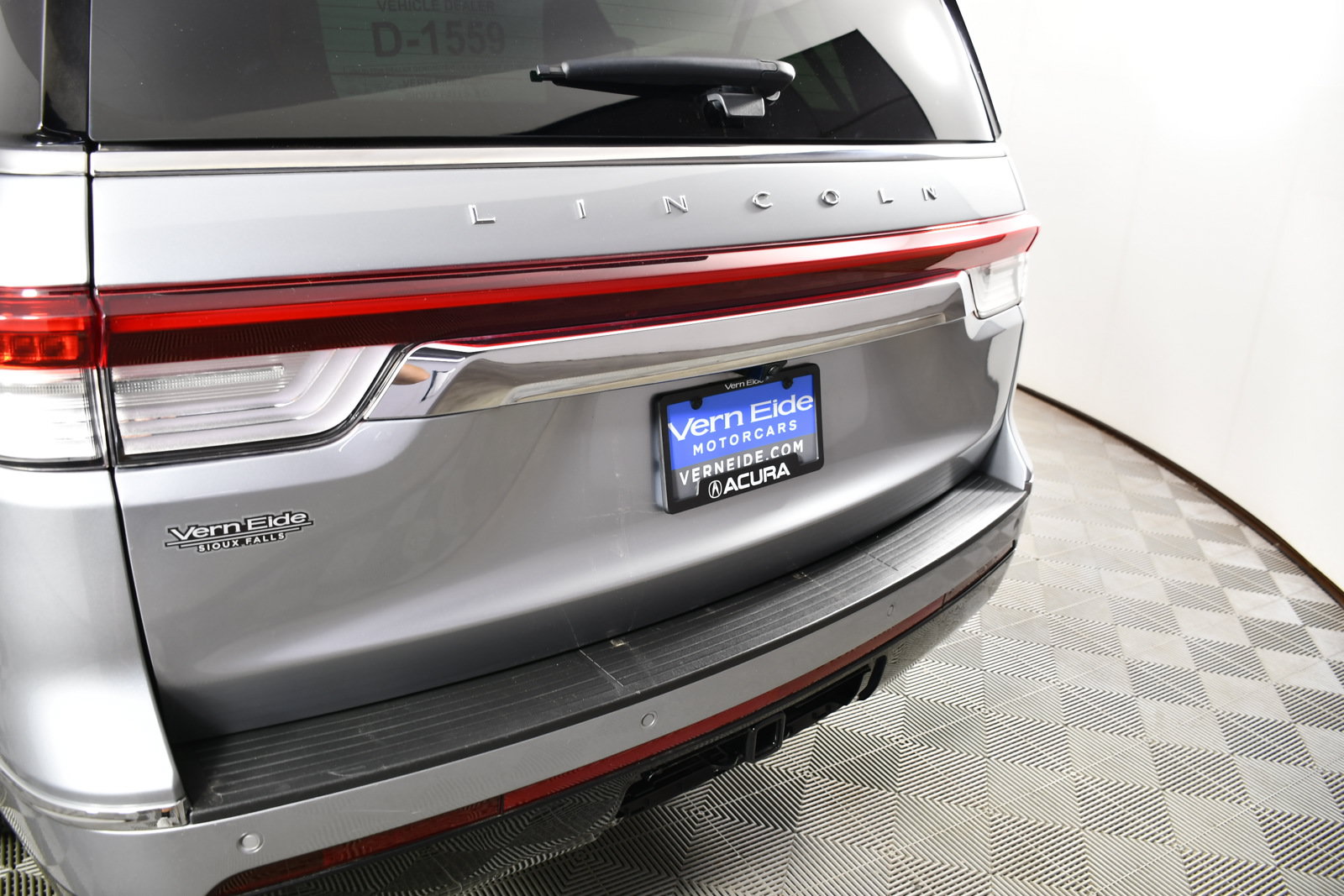 Used 2023 Lincoln Navigator L Reserve AWD/4WD image 15