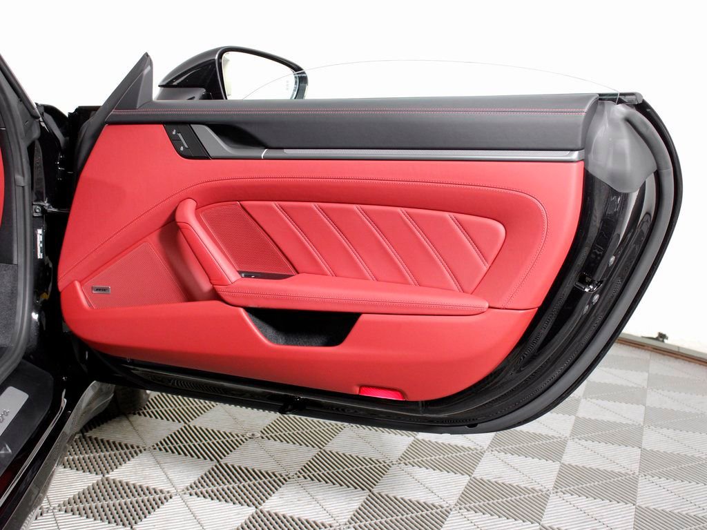 New 2026 Porsche 911 Carrera image 40