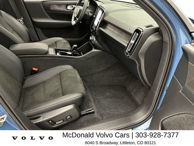 Certified 2023 Volvo XC40 Recharge Ultimate w/ Protection Package Premier AWD/4WD image 25