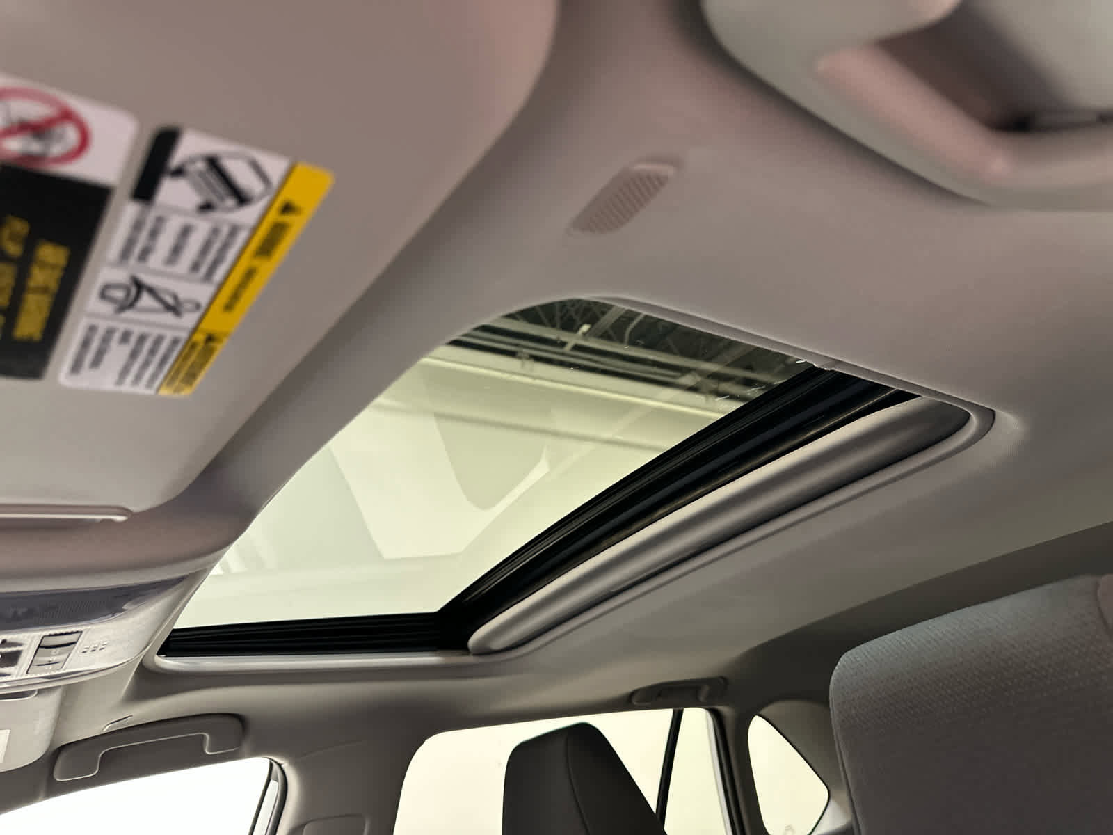 Used 2024 Toyota RAV4 XLE image 5