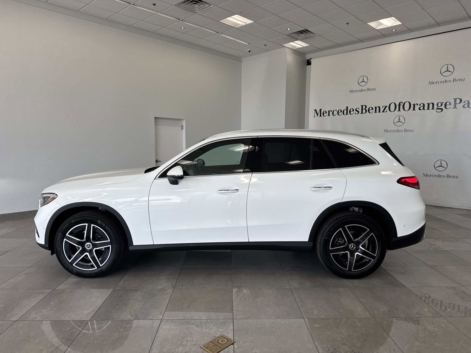 New 2026 Mercedes-Benz GLC 300 4MATIC image 8
