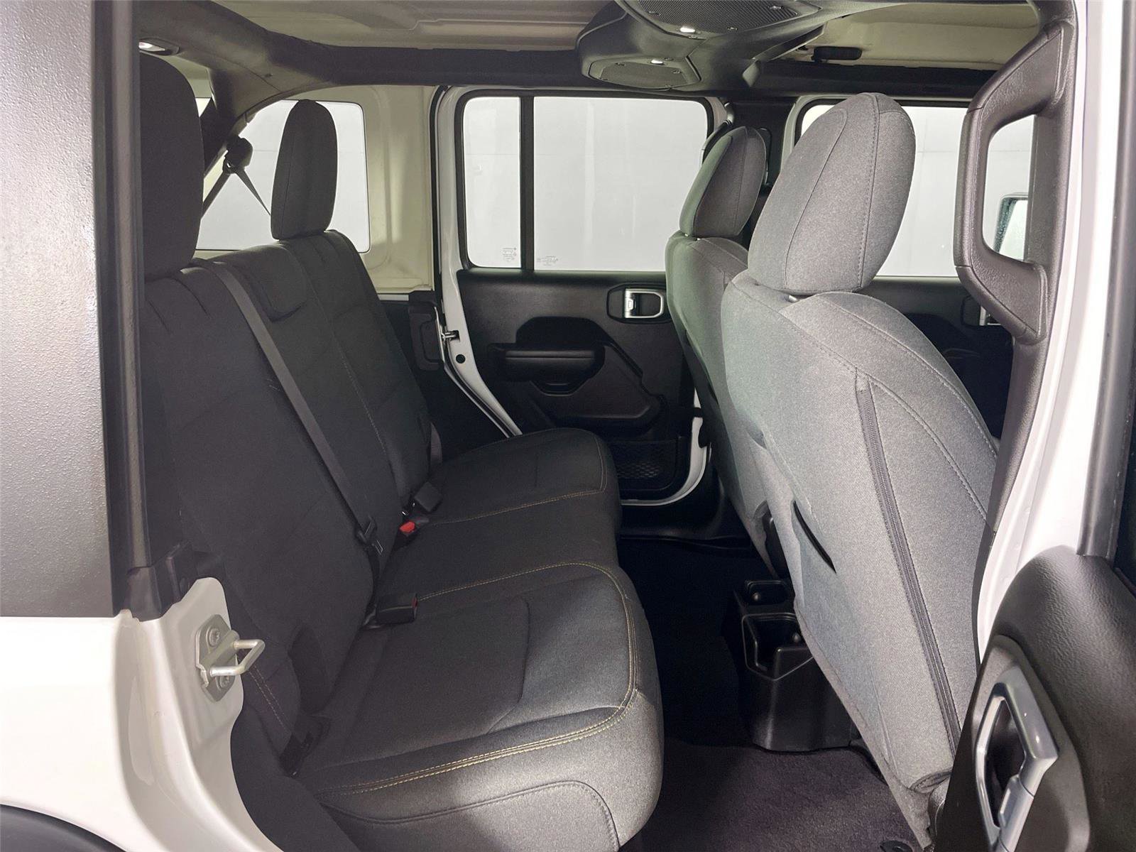 Used 2024 Jeep Wrangler Sport S image 25