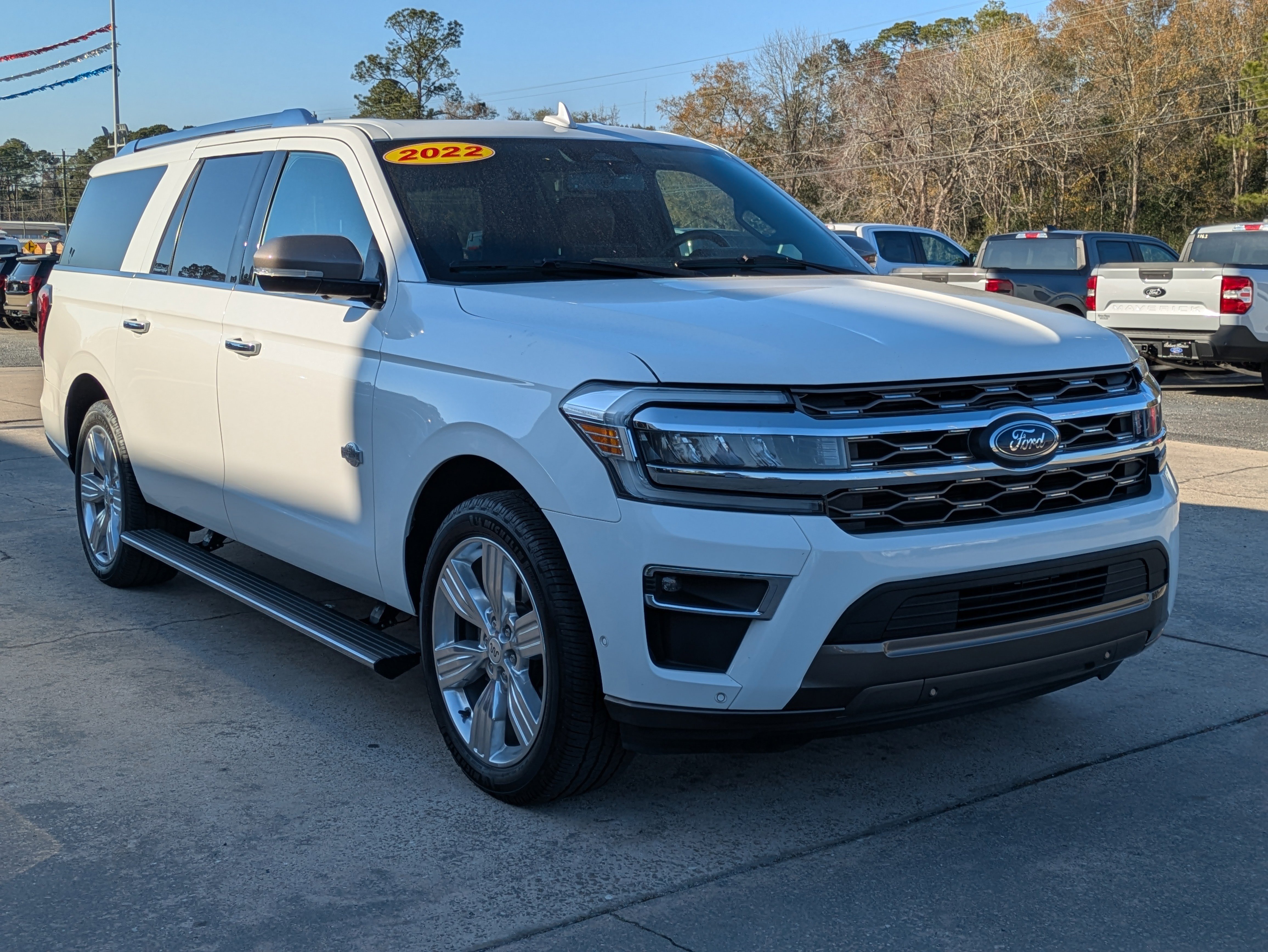 Used 2022 Ford Expedition Max King Ranch RWD image 4