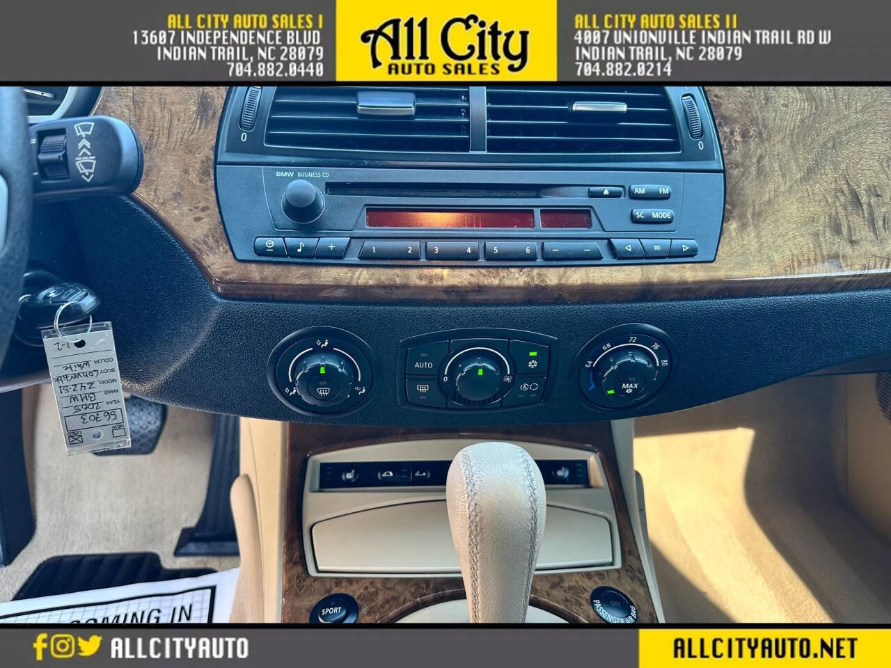 Used 2005 BMW Z4 2.5i image 12