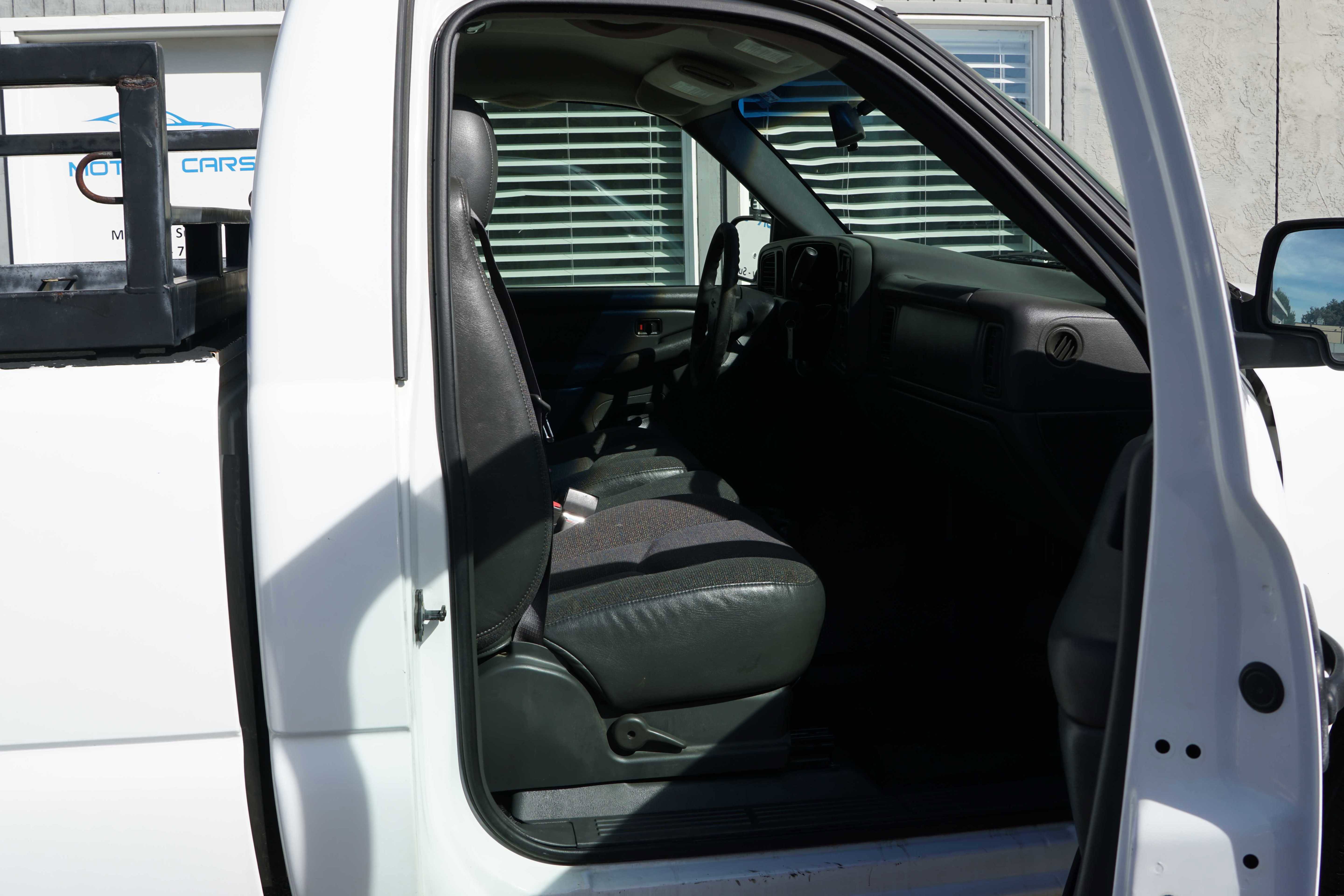 Used 2003 GMC Sierra 1500 W/T image 28