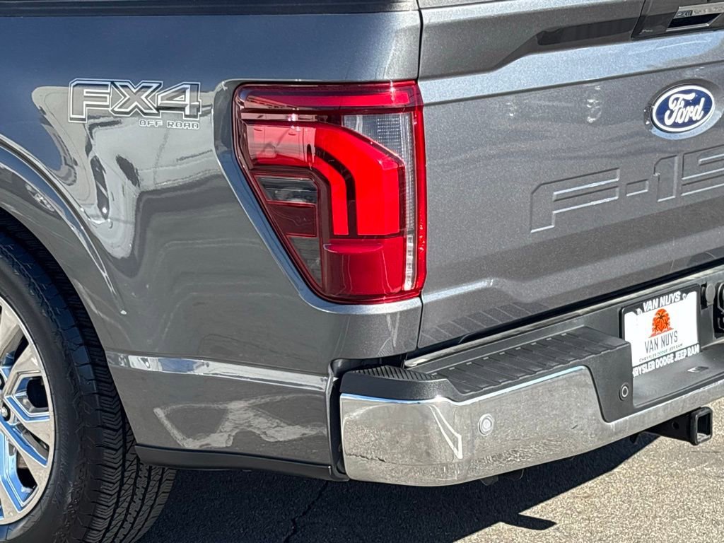 Used 2024 Ford F150 Lariat w/ FX4 Off-Road Package image 6