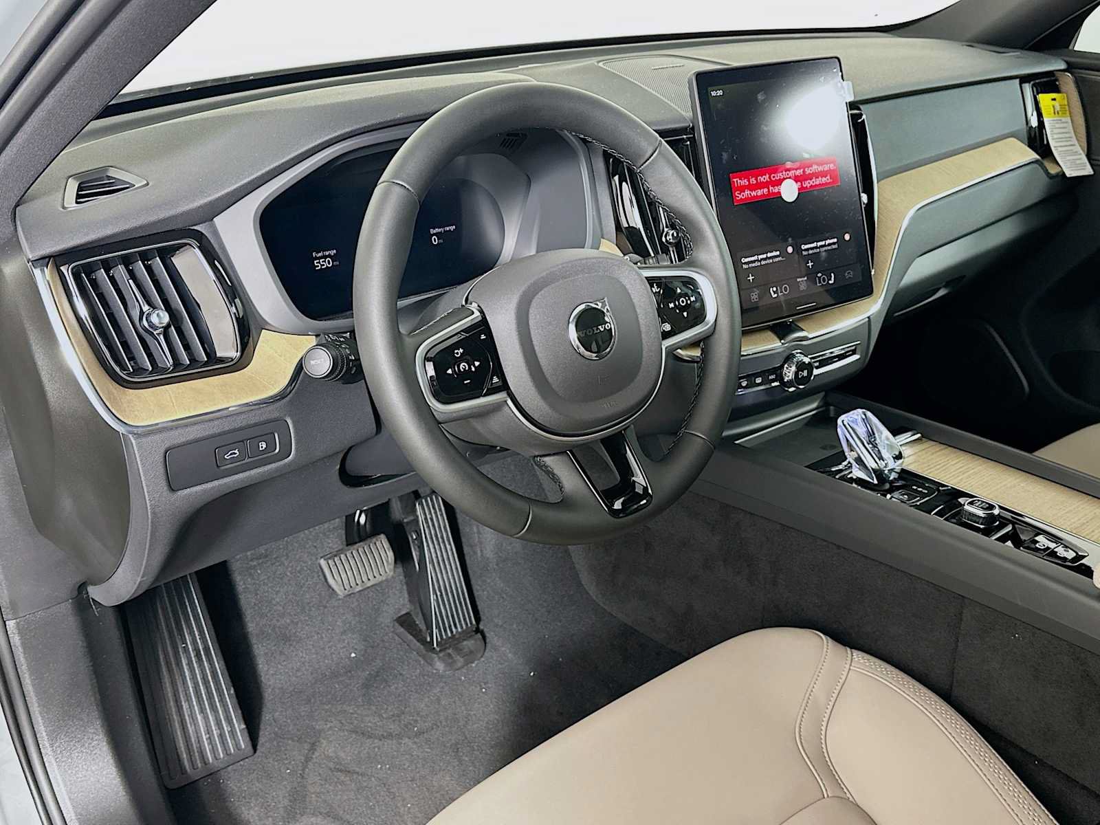 New 2026 Volvo XC60 T8 Plus w/ Protection Package AWD/4WD image 9