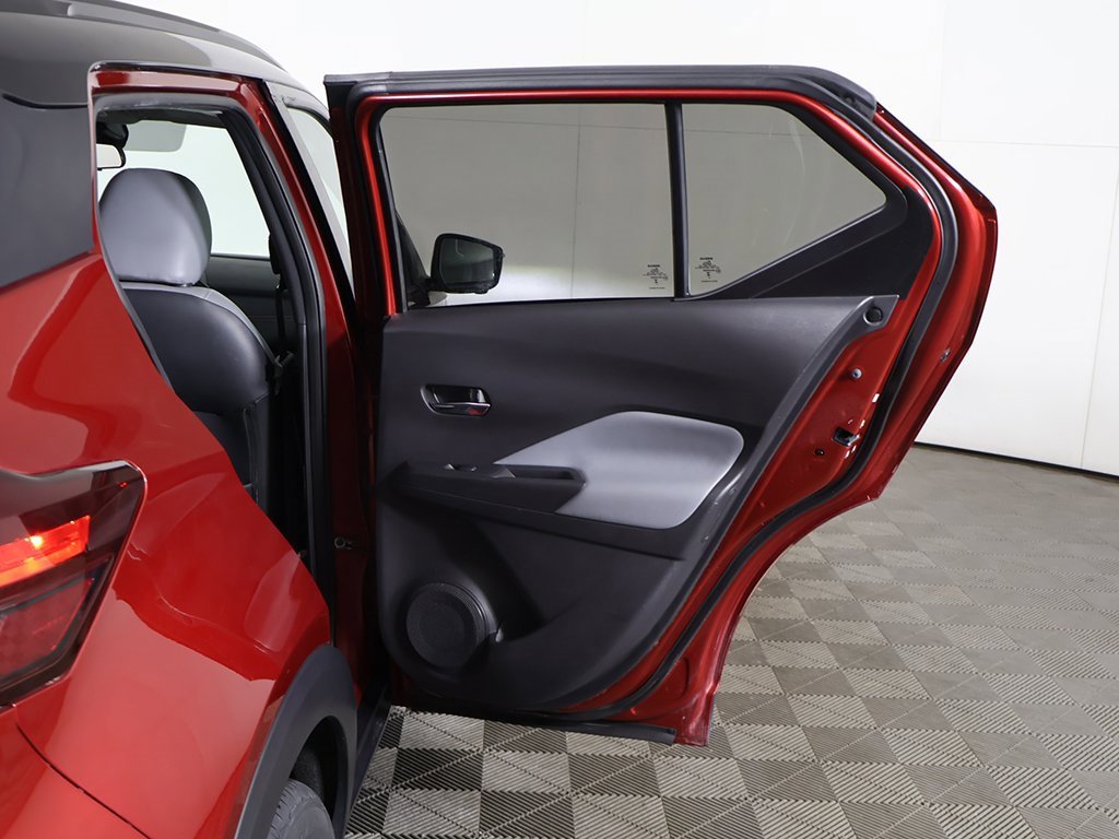 Used 2023 Nissan Kicks SR w/ SR Premium Package image 21