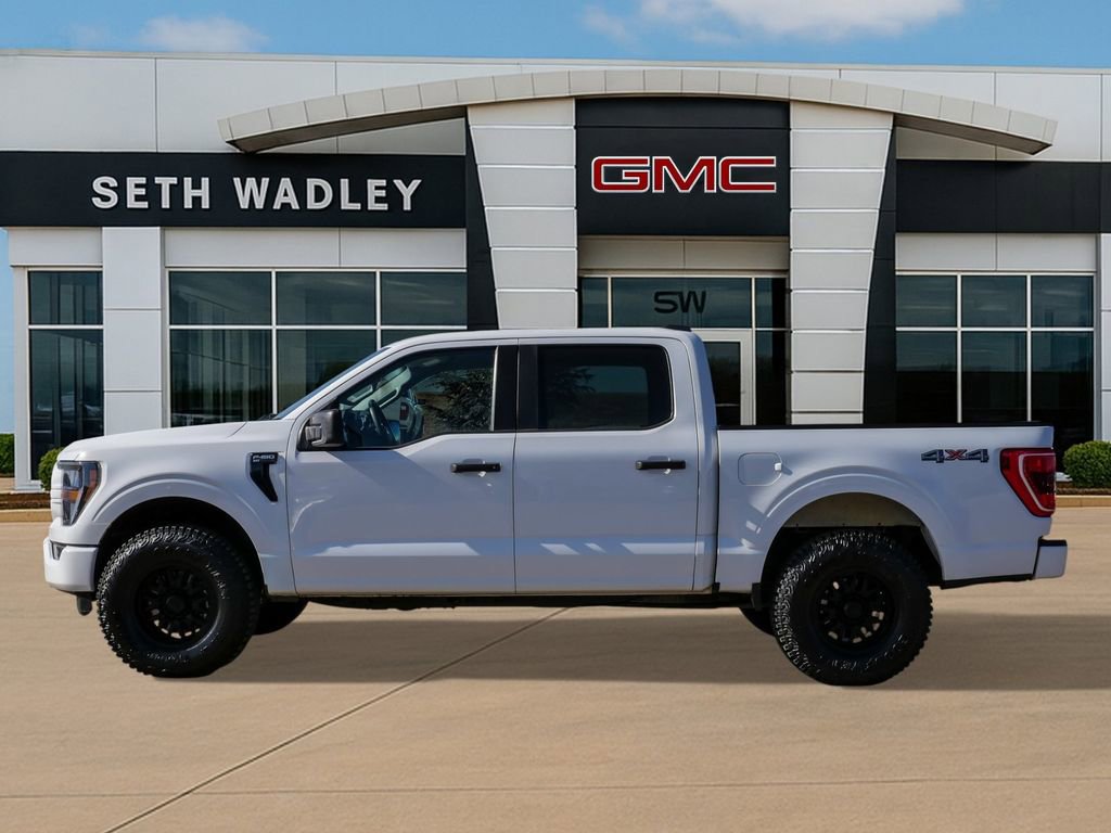 Used 2023 Ford F150 XLT w/ Trailer Tow Package image 4