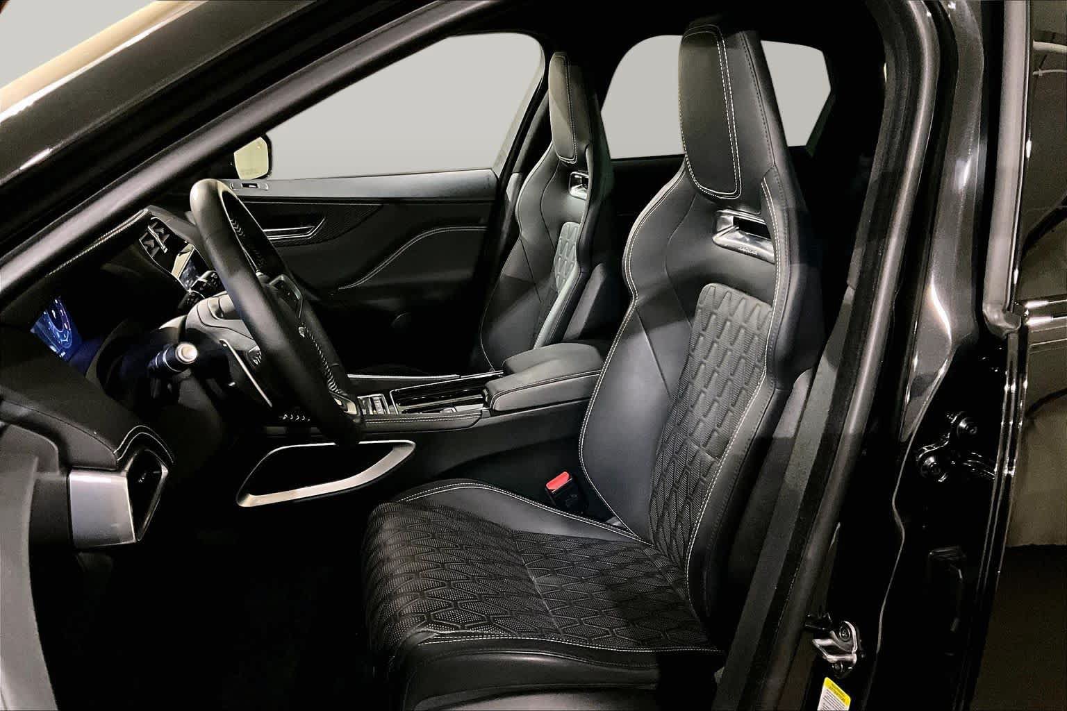 Used 2020 Jaguar F-PACE SVR AWD/4WD image 8