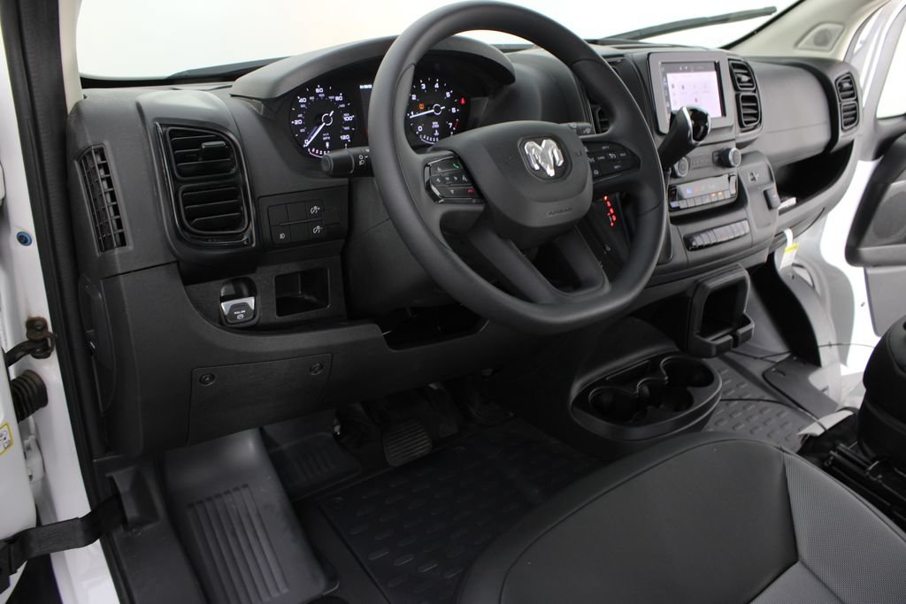 Used 2025 RAM ProMaster 2500 w/ Convenience Group FWD image 8
