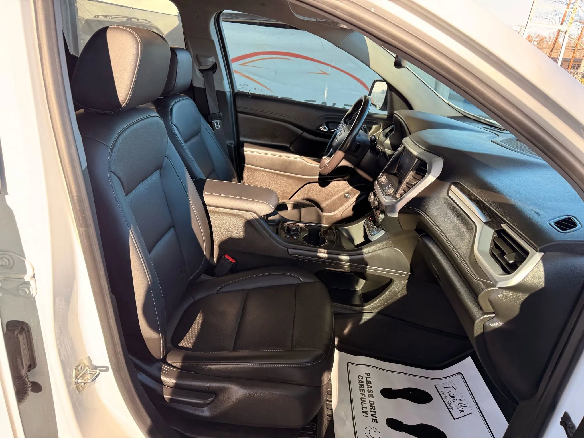 Used 2022 GMC Acadia SLT w/ LPO, Floor Liner Package image 74