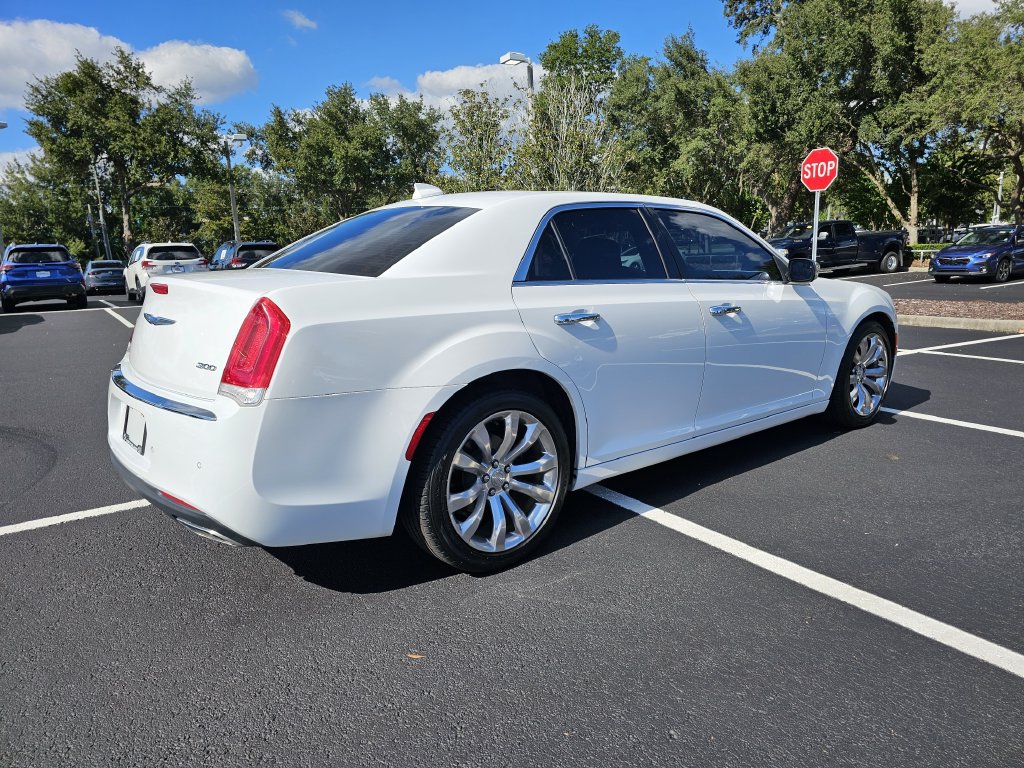 Used 2018 Chrysler 300 Limited w/ Safetytec Plus Group RWD image 3