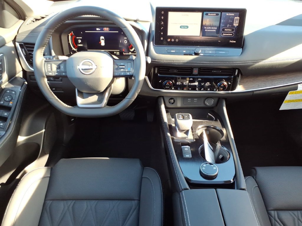 New 2026 Nissan Rogue Platinum AWD/4WD image 12