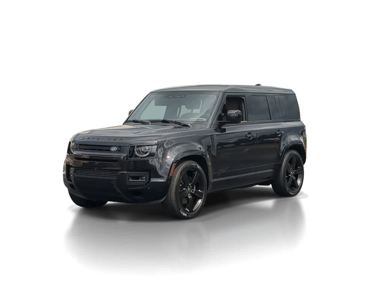 Certified 2025 Land Rover Defender 110 V8 AWD/4WD image 4