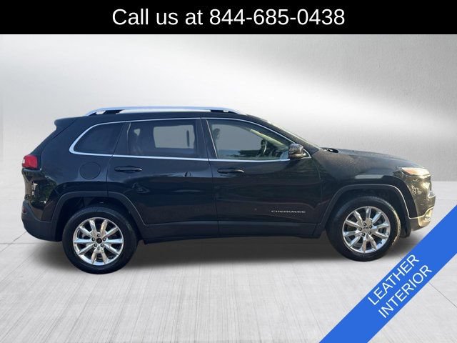 Used 2016 Jeep Cherokee Limited AWD/4WD image 4