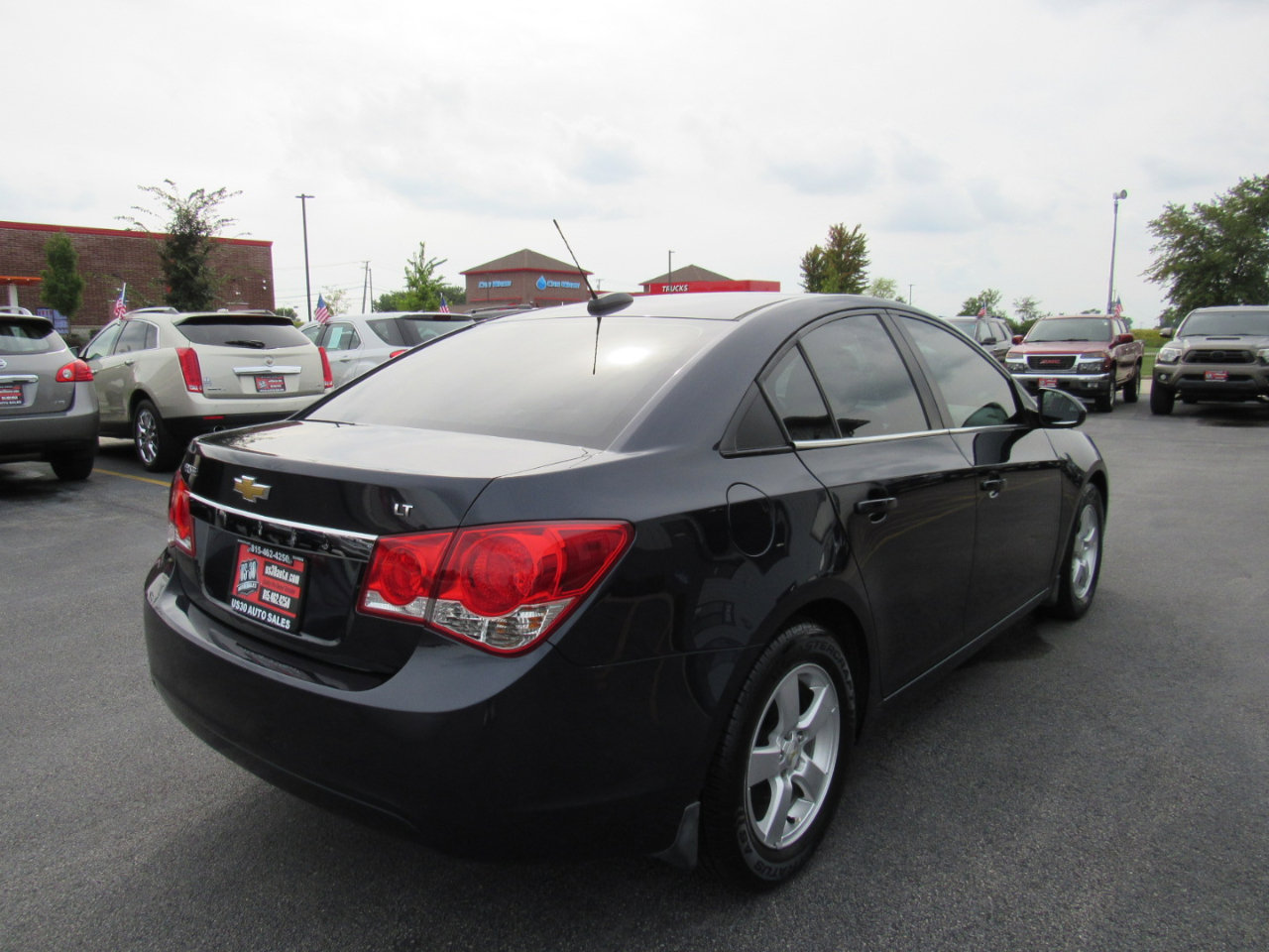 Used 2015 Chevrolet Cruze LT image 6