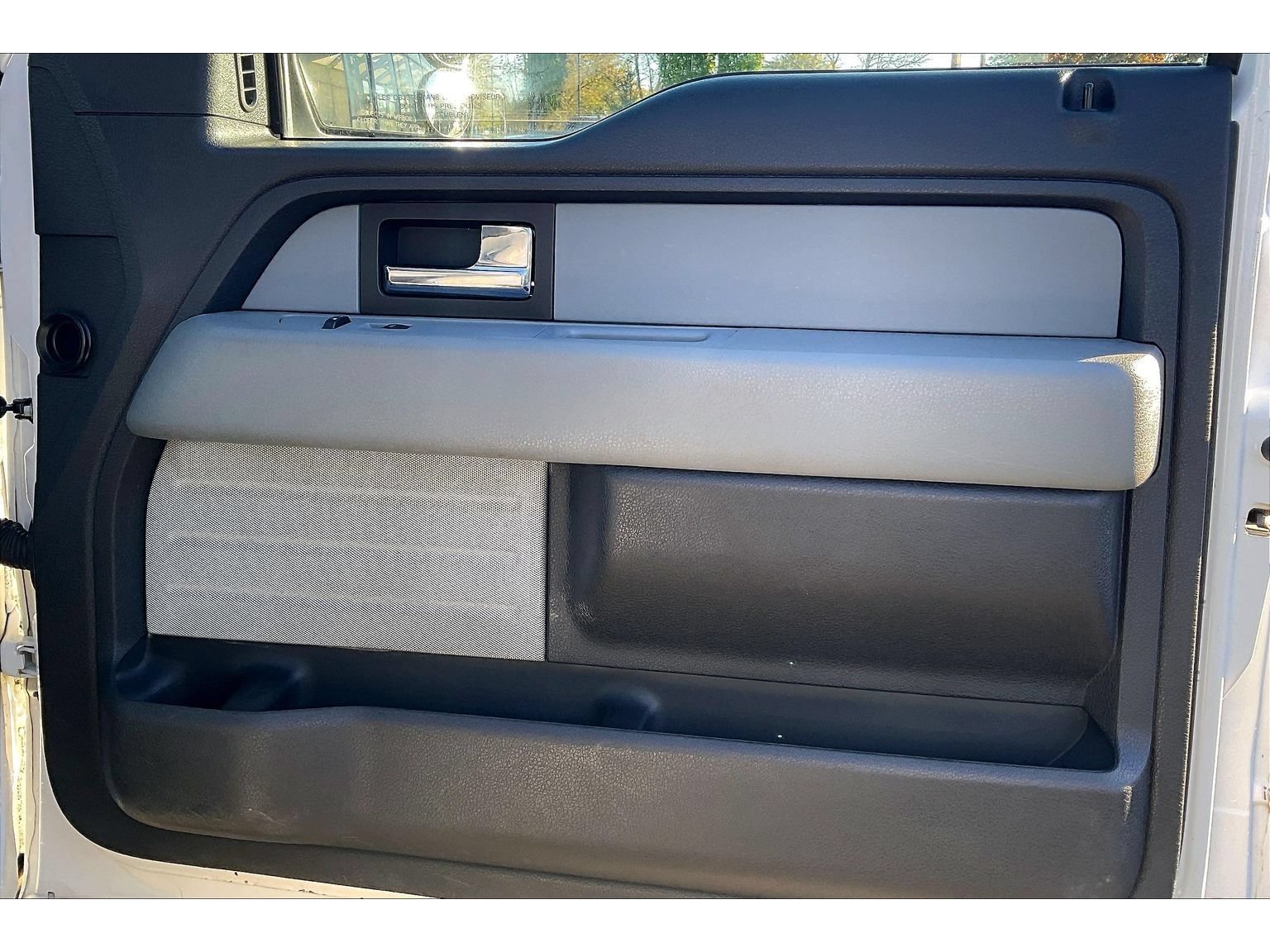 Used 2013 Ford F150 XLT w/ Luxury Equipment Group AWD/4WD image 23