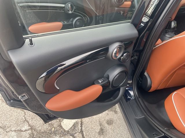 Used 2024 MINI Cooper S image 15