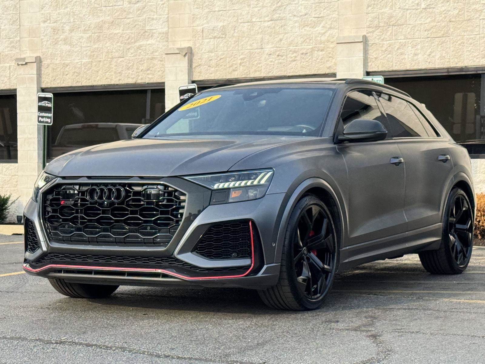 Used 2021 Audi RS Q8 w/ Carbon Optic Package AWD/4WD image 22