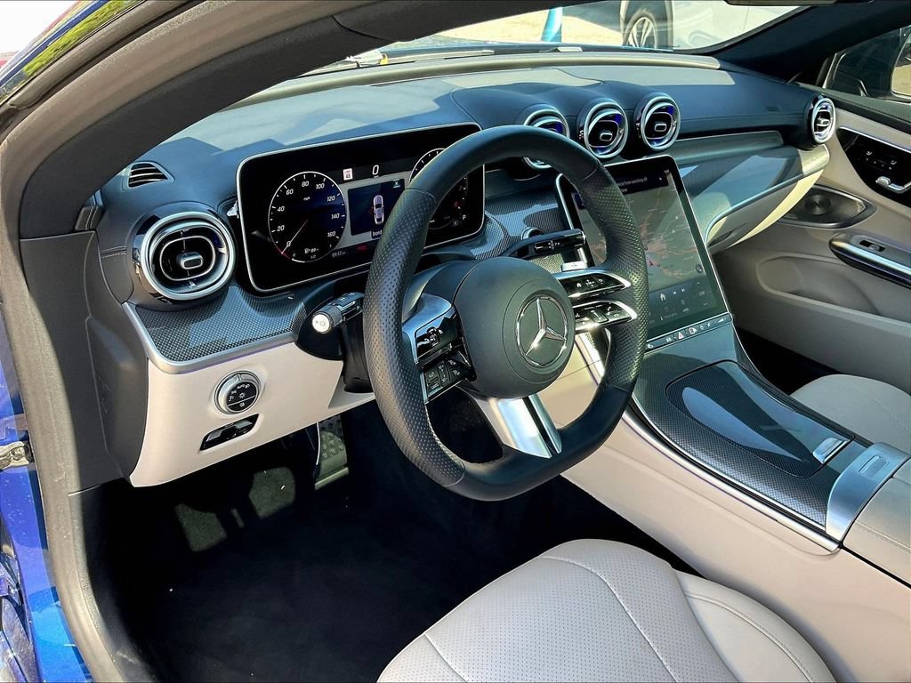 Used 2025 Mercedes-Benz CLE 300 4MATIC Coupe w/ AMG Line image 4