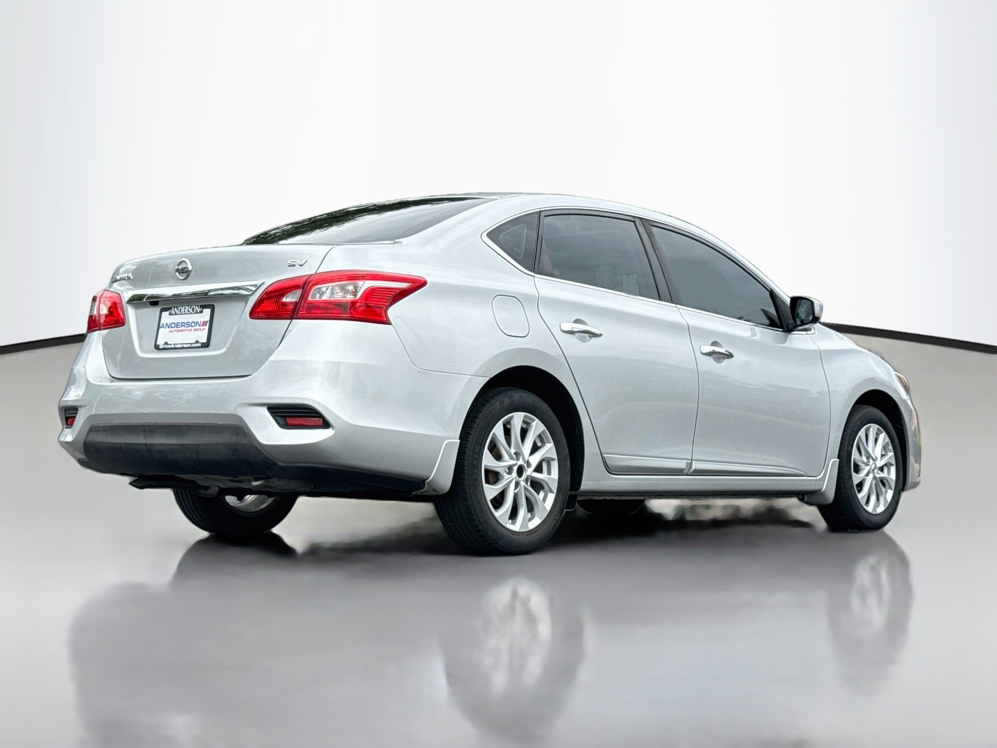 Used 2017 Nissan Sentra SV w/ Style Package FWD image 7