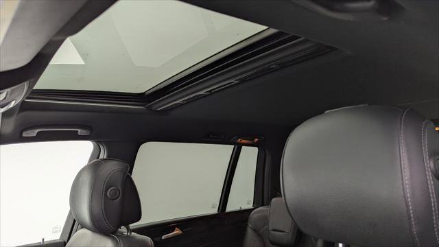 Used 2018 Mercedes-Benz GLS 550 GLS 550 image 32