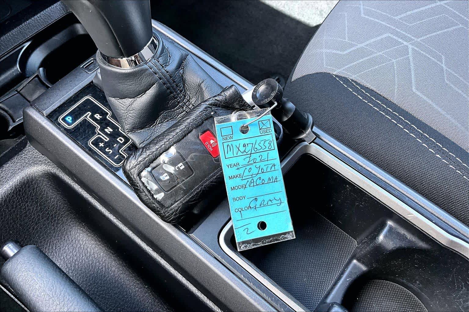 Used 2021 Toyota Tacoma TRD Sport w/ Technology Package AWD/4WD image 14