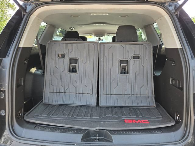 Used 2019 GMC Acadia SLE w/ LPO, Floor Liner Package FWD image 18